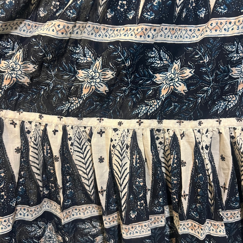 Christian Lacroix Tiered Floral Midi Dress in Cream and Navy, Womens Size Medium - Picture 4 of 15